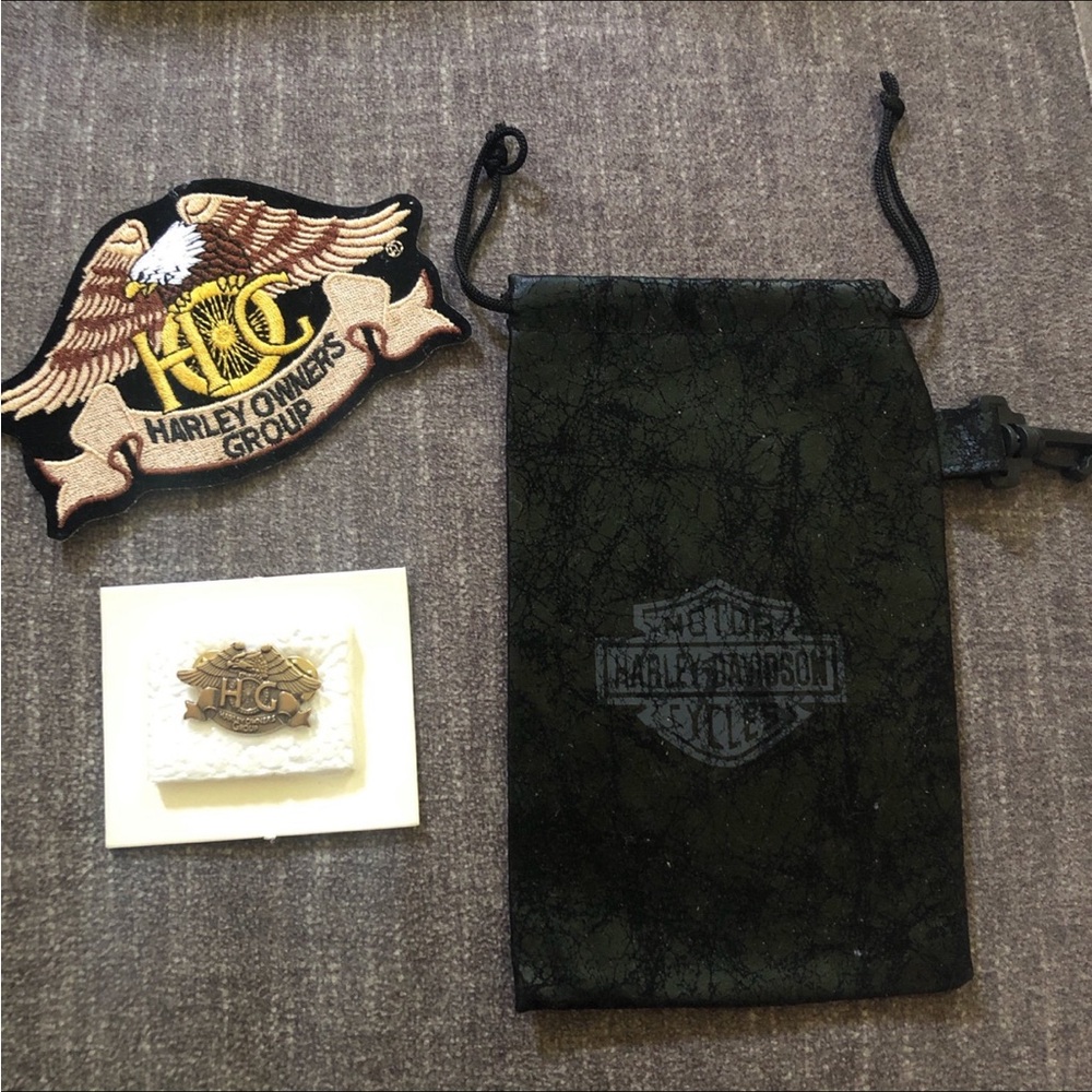 Harley-Davidson H.O.G. Black and Gold Patch Set with & Sunglasses case